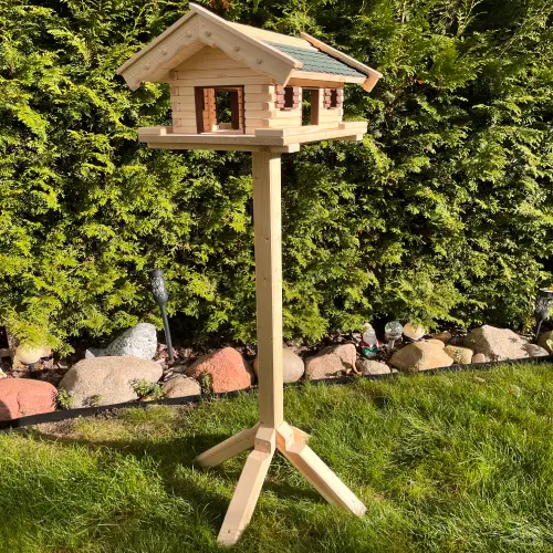 Vogelhaus mit Ständer
